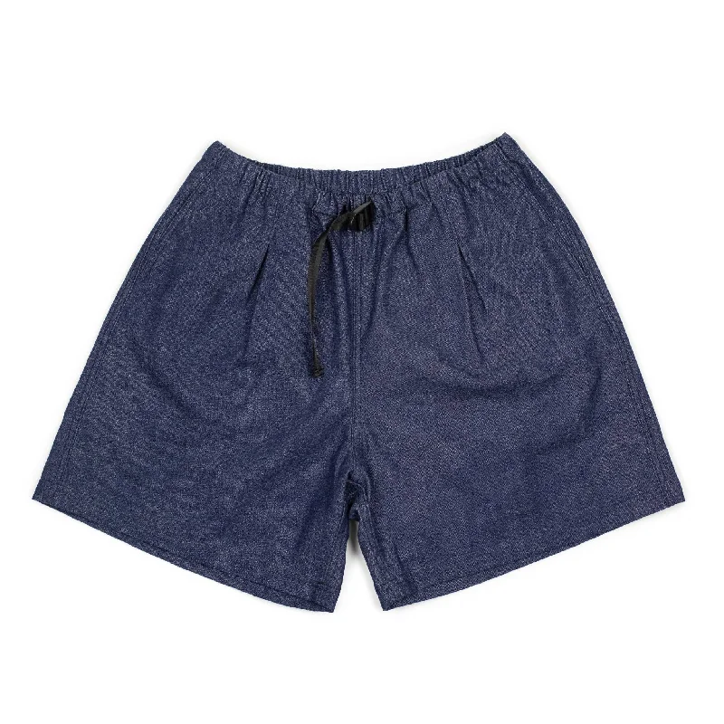 Comfortable Lounge Joggers-Belted easy shorts in blue cotton chambray