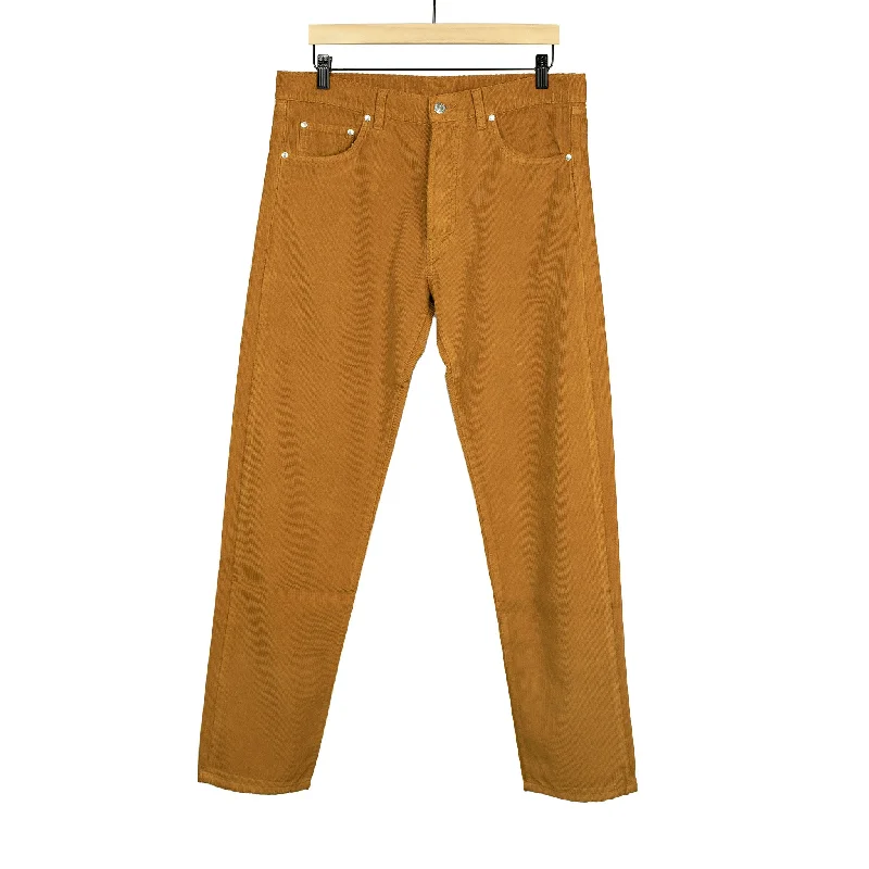 Breathable Running Joggers-AAcero 5-pocket trousers in chestnut fine wale corduroy