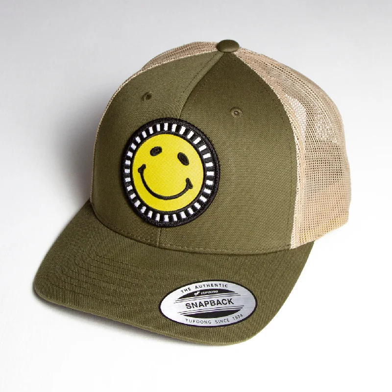 Cool Camo Hat-Smiley - Trucker Cap - Khaki